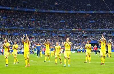 Jurnal de EURO » Ziua 9 » De la 40 de grade la 0-0 grade: "Îmi tremură mâna cu o nenorocire de telefon subțirel!"