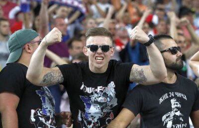 UEFA a reacționat după incidentele create de huliganii ruși! SURPRIZĂ: nu au văzut ce a fost pe stadion?