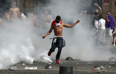 Decizie drastică luată în Franța » Ce se întâmplă după violențele de la EURO