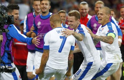 VIDEO+FOTO Slovacii au produs surpriza în fața Rusiei, 2-1, iar lupta din grupa B este tot mai încinsă