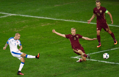 VIDEO În corzi » Slovacii i-au năucit pe ruși, scor 2-1. Jucătorii lui Sluțki tremură pentru calificare