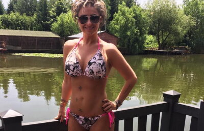 GALERIE FOTO » Ana-Maria Prodan, în costum de baie! Vezi cât de mult a slăbit