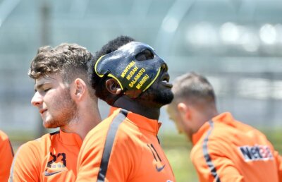 CORESPONDENȚĂ DIN SLOVENIA » VIDEO+FOTO Program draconic de antrenament impus de Reghe pentru ca steliștii să nu mai cadă fizic pe finalul meciurilor