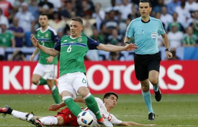 Meci tare pentru Ovidiu Hațegan » Românul va arbitra finalista de la EURO 2012