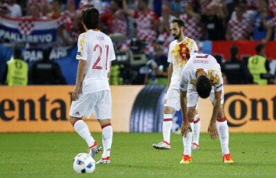 VIDEO + FOTO ŞOC la EURO 2016 » Spania pierde în faţa Croaţiei, 1-2! Ibericii vor juca în optimi cu Italia