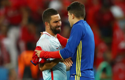 Arda Turan nu s-a putut bucura de succesul contra Cehiei, 2-0: ”Au făcut-o pe mama să plângă”