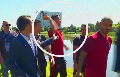 VIDEO De ce a aruncat Ronaldo microfonul reporterului în apă? Explicațiile gestului reprobabil » Campanie de discreditare, acuze de abuz sexual și un proces câștigat de Cristiano