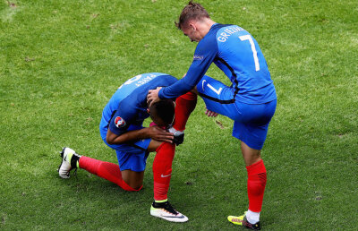 Generosul Payet » Două gesturi emoționante făcute  de francez duminică, la Lyon