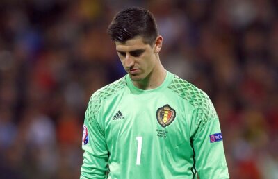 VIDEO Courtois surprins când făcea din nou un anumit gest la imnul Belgiei