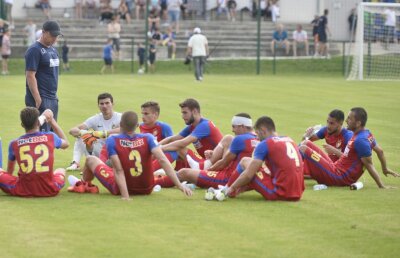 Reghecampf a decis! El va fi atacantul titular al Stelei din sezonul viitor » Antrenorul Stelei e impresionat de calitățile sale 