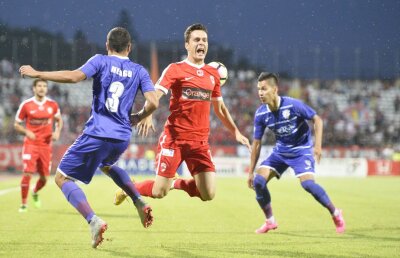 Doi dinamoviști urmăriți de un impresar la meciul cu ACS Poli » Unde sunt doriți elevii lui Andone