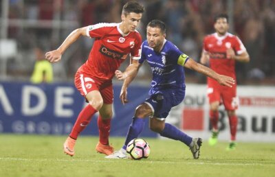 Atac la conducerea fotbalului românesc după meciul Dinamo - ACS Poli: "Ce caută fotbalul pe mâna acestor oameni?"