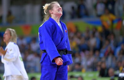 Corespondență de la Rio » Corina Căprioriu: ”Am plecat de lângă părinți de la 12 ani ca să fac sport. Ce puteam sacrifica mai mult?”