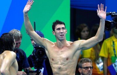 GALERIE FOTO Domnia s-a sfârșit! Ultimul aur pentru Phelps la ultima cursă din carieră la JO » Lacrimi la final