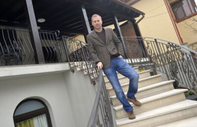 EXCLUSIV Dezvăluiri ale lui Edi Iordănescu: "Tata nici nu voia să meargă la Euro! Nu el a făcut presiuni să continue, din contră!"