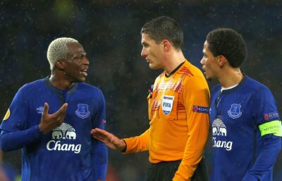 Istvan Kovacs va arbitra un român, în play-off-ul Europa League