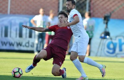 Se răzbună Sânmărtean? Făcut "ciorbă reîncălzită" și interzis de MM Stoica la Steaua, Lucian va juca astăzi împotriva fostei sale echipe