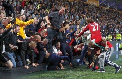 VIDEO+FOTO Victorie dramatică pentru Mourinho în Anglia! Imagini incredibile! Alte 3 rezultate interesante din Europa 