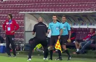 VIDEO Tensiune maximă la CFR - ASA Târgu Mureș! Bud nu e singurul care a comis-o! Bucurie indecentă pentru Miriuță către banca fostei echipe