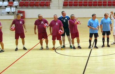 Un alt Rapid a luat naștere și e condus de o fostă glorie giuleșteană: "Decât un gol urât mai bine o bară frumoasă"