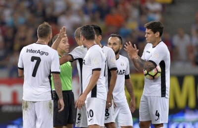 Antrenorul Astrei a răbufnit după meciul cu Steaua: "A fost un arbitraj șmecheresc"