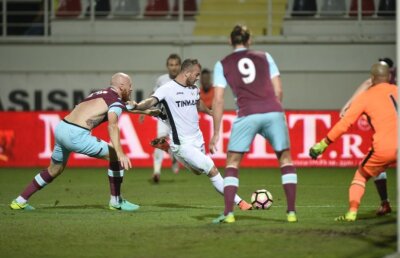 Cota zilei vine de la Astra – Austria Viena » 3.25 pentru o revenirea lui Alibec