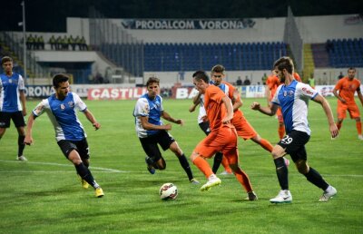 VIDEO Revelaţia campionatului, învinsă de echipa Regelui » Viitorul s-a impus la Botoşani, scor 2-1