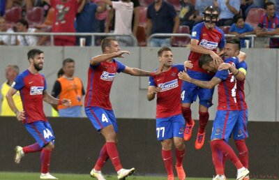  Steaua – CFR Cluj. Cea mai bună cotă de joi vine din Liga 1 » 2.08 pentru o defensivă puternică