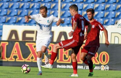 Narcis Răducan, exasperat la finalul meciului cu Viitorul: "Cu astfel de meciuri, o să albesc"