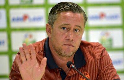 Reghecampf și-a pierdut răbdarea! Antrenorul Stelei iese la atac din cauza stadionului: "Înseamnă că cei care care conduc clubul nu știu să o facă"