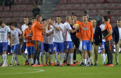 Reghecampf s-a săturat și trimite pe bancă unul dintre oamenii de bază din startul sezonului! Cum va arăta echipa din această seară