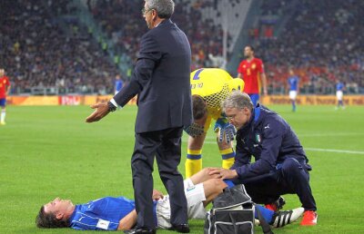 Lovitură pentru AC Milan! Montolivo trebuie operat și ar putea lipsi șase luni