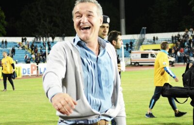Becali râde de posibilul investitor la Dinamo: "Cine e atât de prost? Dacă face asta înseamnă că dă foc la bani"