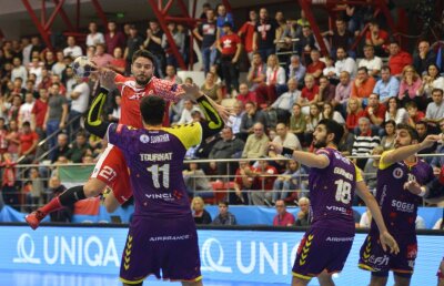 N-au rezistat » Dinamoviștii au condus o repriză, apoi au căzut, pierzând meciul de ieri, din grupa D, la un singur gol