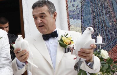 "Ce dă ăsta atâtea goluri?" » Becali pornește o nouă goană după un superjucător din Liga 1!