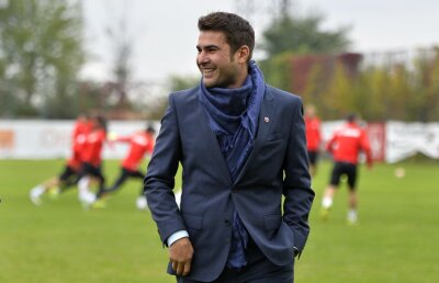 EXCLUSIV Mutu surprins în cantonamentul echipei naționale » Explicația oficialului dinamovist: "I-am spus să fie tare"