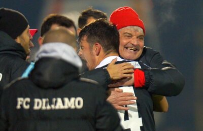 Negoiță a băgat mâna în buzunar: "Dinamoviștii au avut primă de joc" » GSP.ro a aflat cât vor primi "câinii"