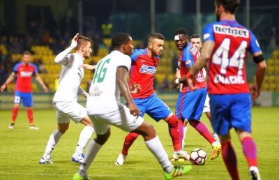 Haos în echipa Stelei » Situație fără precedent în meciul contra Chiajnei » Nimeni nu a înțeles tactica