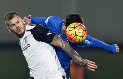 VIDEO Șumudică ajută indirect Steaua! Victorie în meciul din deplasare cu CS U Craiova, 1-0