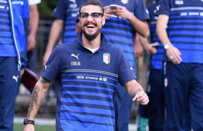 Un fost jucător din naționala Italiei a renunțat la fotbal și a devenit vedetă de rock » ”Acum, sunt fericit!”