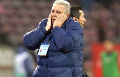 Replica Stelei după ironiile lui Șumudică: "Abia atunci poate vorbi!"