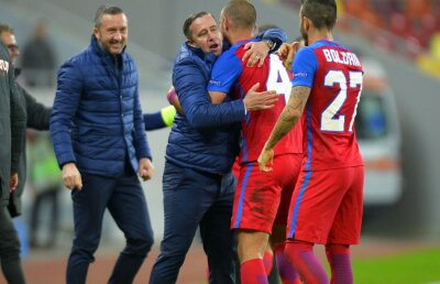 Steliștii l-au luat în primire pe Tamaș: "Îți dăm de băut!"