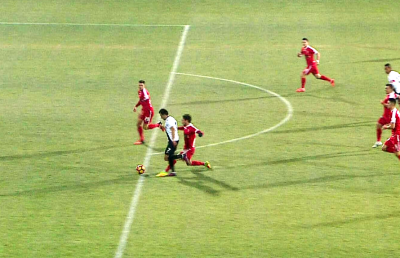 FOTO Alexandru Tudor a acordat un penalty inexistent împotriva lui Dinamo 