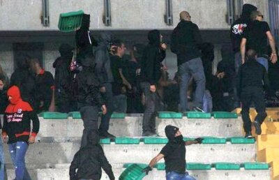 Fanii Spartei Praga au creat haos la Milano! 12 suporteri aufost arestaţi de poliţia italiană