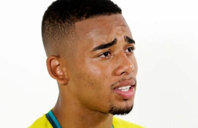 Gabriel Jesus, puștiul brazilian al lui City, vorbește despre prima sa vizită în Anglia » Guardiola, interdicții, frig și doi conaționali