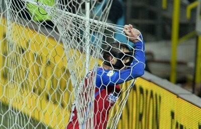 MM Stoica, tras la răspundere de Gigi Becali: "Nu-mi dau seama cum s-a păcălit așa tare!" » Cum a blocat directorul sportiv al Stelei transferul lui Budescu + ce jucător e gata să-i dea lui Șumudică