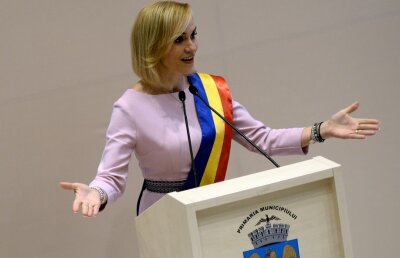 Gabi Firea spune că se gîndește să dea GSP în judecată după «ancheta Secureanu» pentru "campanie de vădită încercare de defăimare"!