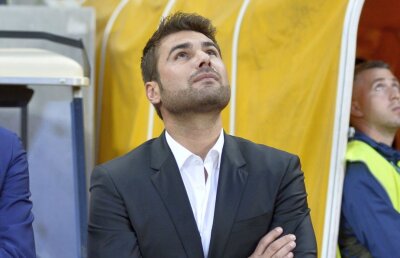 Mutu bate în retragere în fața lui Andone: "Îşi consolidează poziţia" 