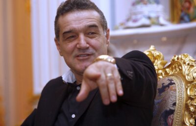 Becali exultă! Jucătorul la care visează patronul Stelei este dispus să îi accepte oferta: "Așa ar fi cel mai bine"