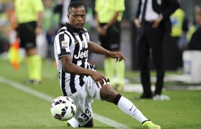 Patrice Evra poate reveni în Premier League! Starul lui Juventus este dorit în Anglia